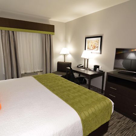 Best Western Plus Liberal Hotel & Suites Екстер'єр фото