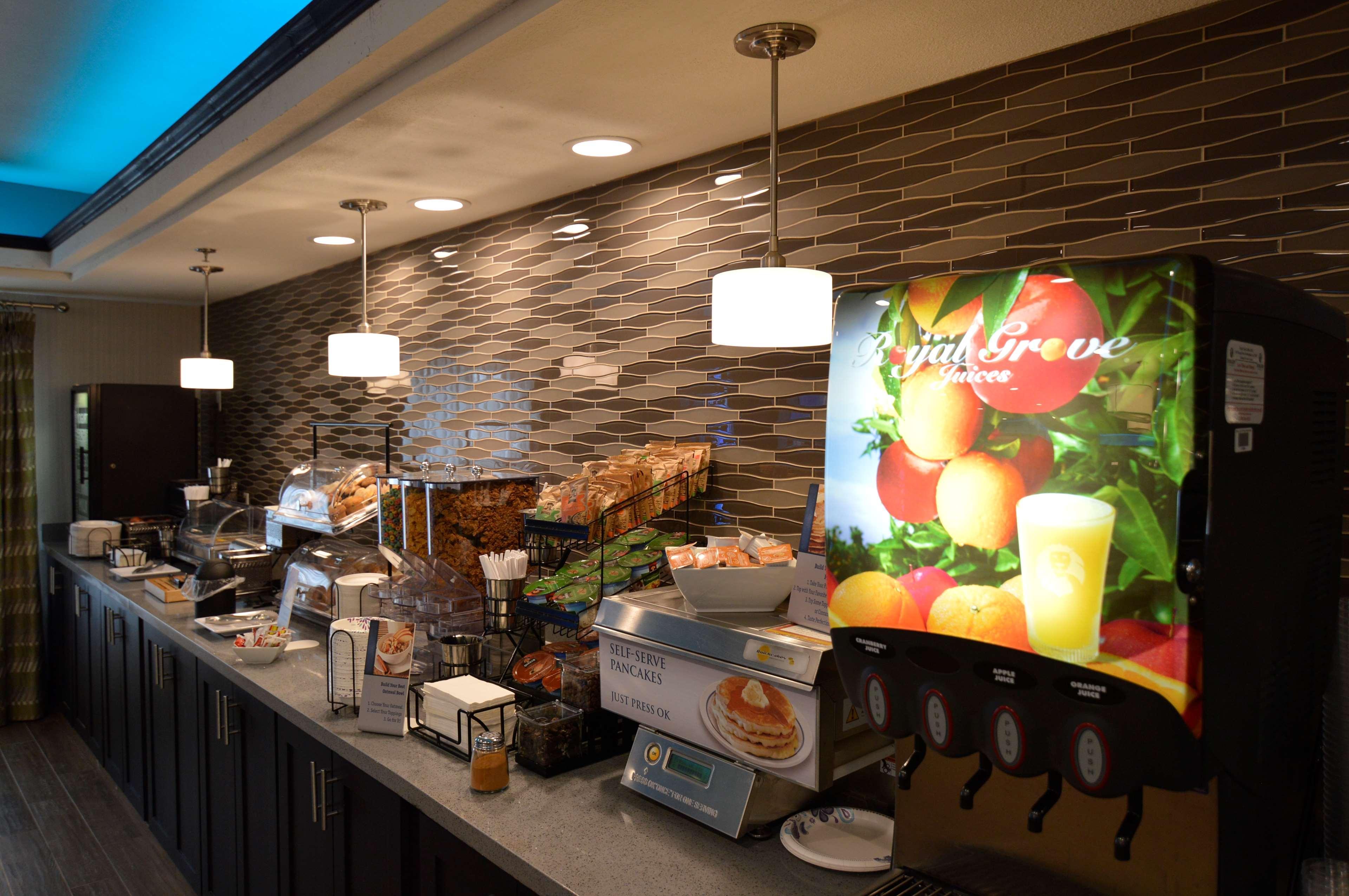 Best Western Plus Liberal Hotel & Suites Екстер'єр фото