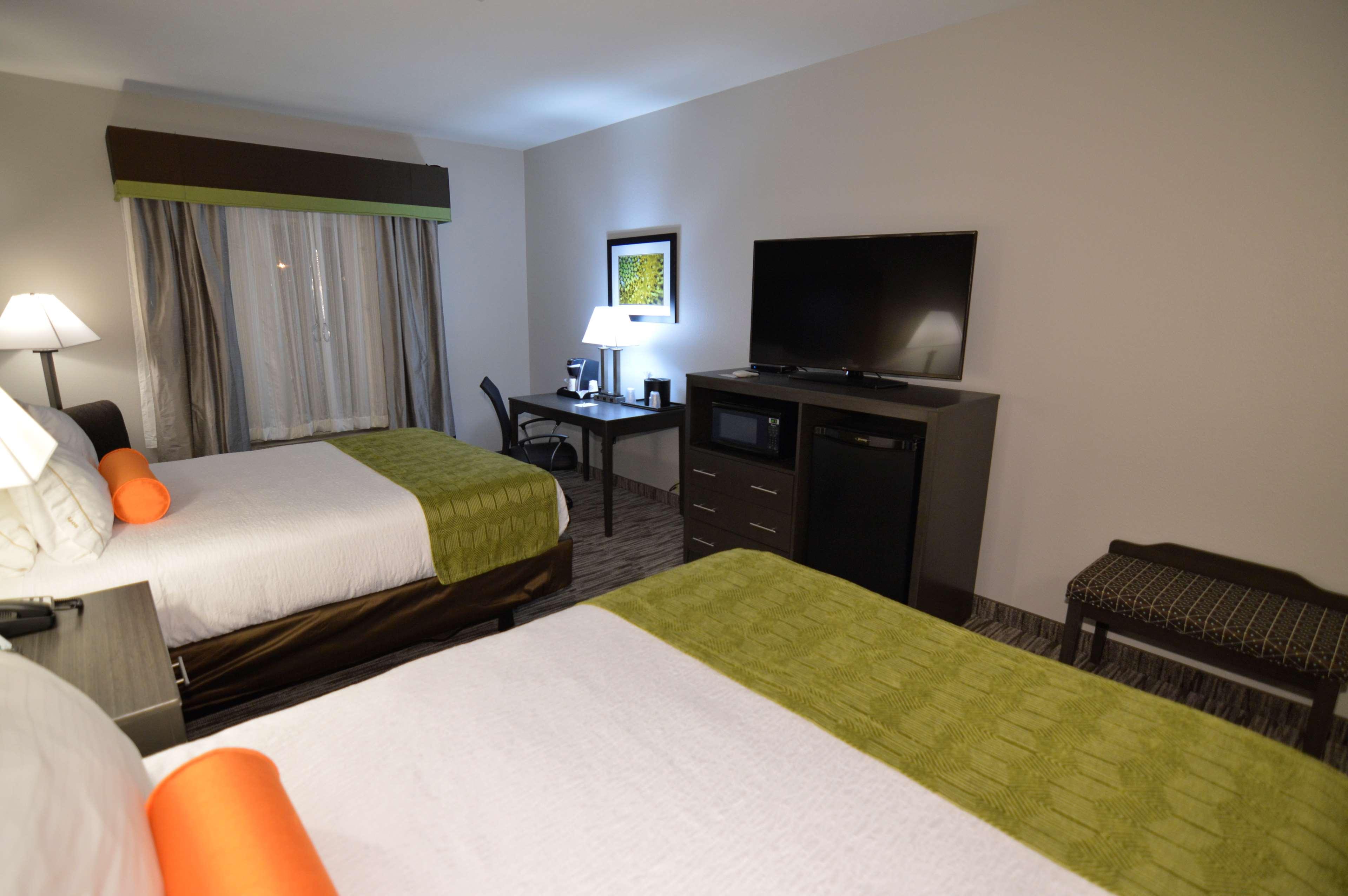 Best Western Plus Liberal Hotel & Suites Екстер'єр фото