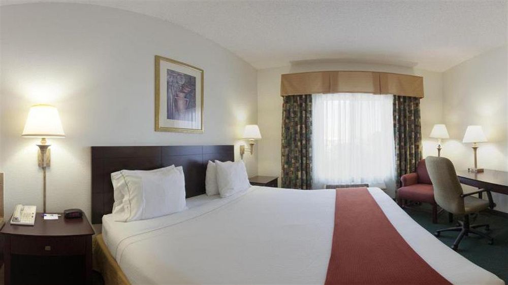 Best Western Plus Liberal Hotel & Suites Екстер'єр фото